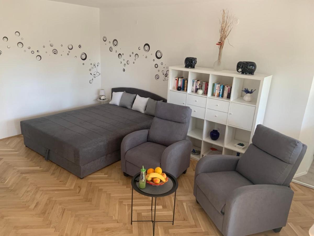 Bono Apartment *